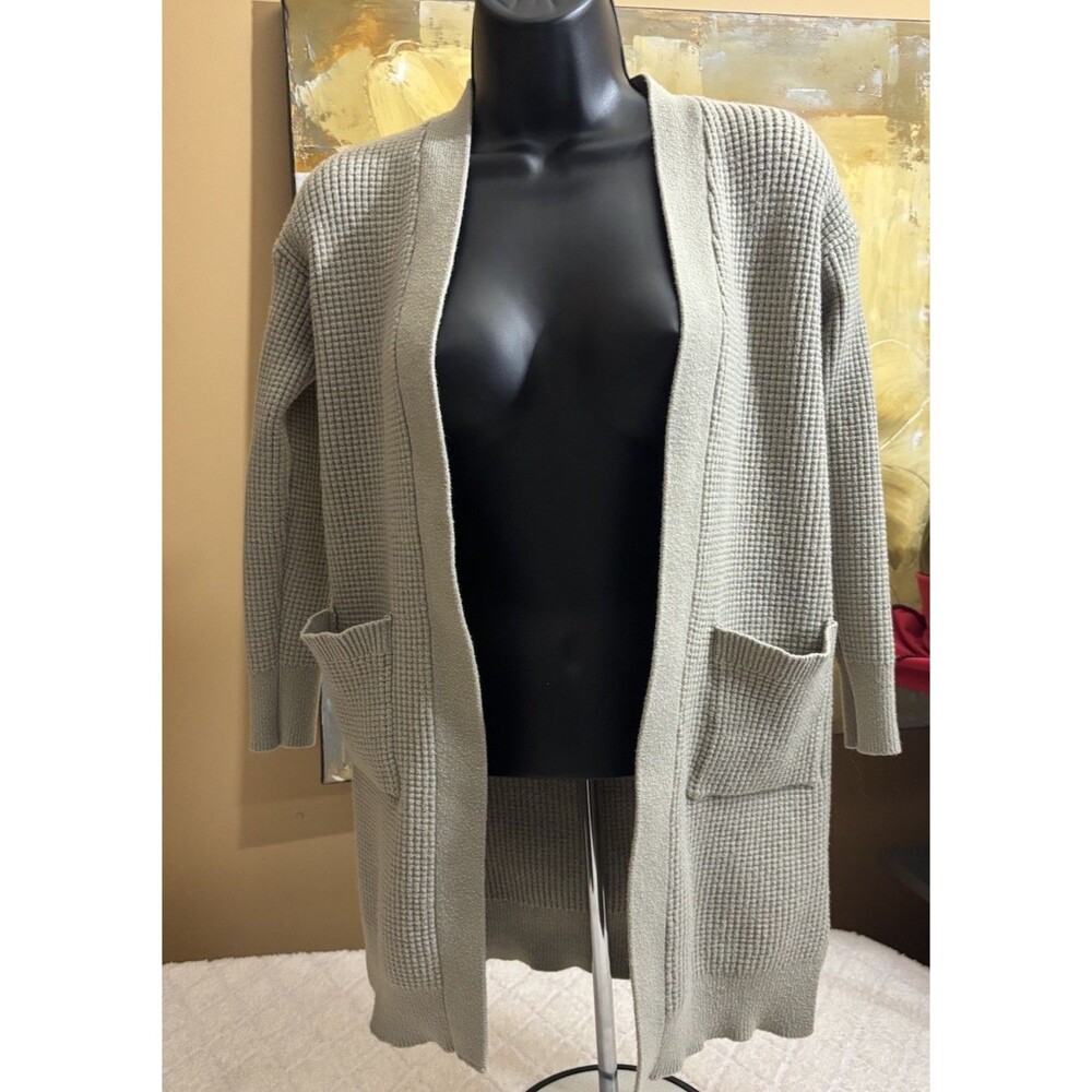 Warm & Cozy Olive Green Open Cardigan With Pockets. Size Medium